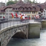 Aare-Brücke bei Hochwasser in Bern, Schweiz 2005
